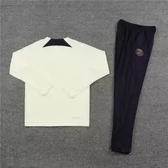 conjunto-esportivo-treino-psg-bege-preto-preta-nike-neymar-mbappe-2023-2024-jaqueta-calça-4.webp