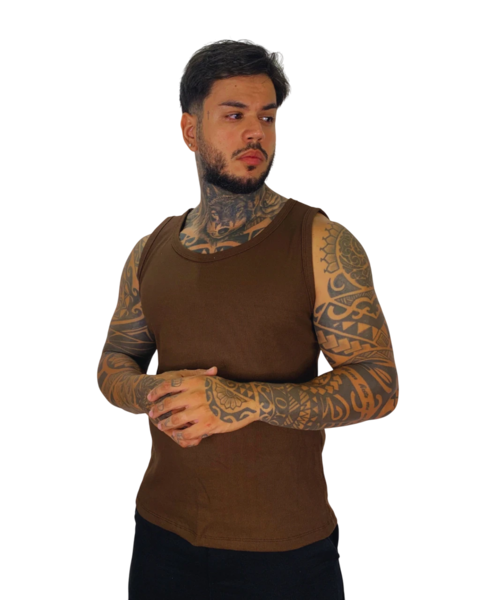 regata canelada marrom