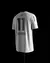 Camisa branca do Santos com o número 11 e o nome "THE PRINCE" na parte de trás.