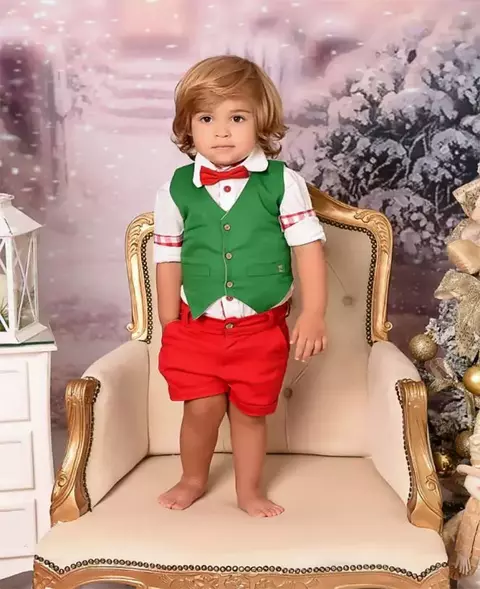 Conjunto Camisa Social ou Body Branca Xadrez Vermelha Haiti Bermuda Esporte Fino e Gravata Borboleta Vermelha Colete Verde Bandeira Índigo Trend - comprar online