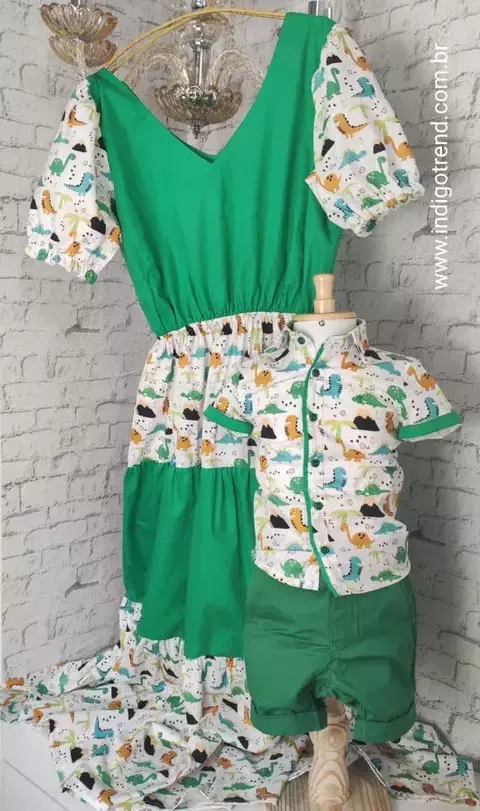 Kit Mãe e Filho Vestido Rainha Camisa Social ou Body Dinossauro Dino Baby Bermuda Esporte Fino Verde Bandeira Índigo Trend
