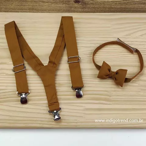 Kit Gravata Borboleta e Suspensório Caramelo Claro Adulto Infantil Bebê Índigo Trend