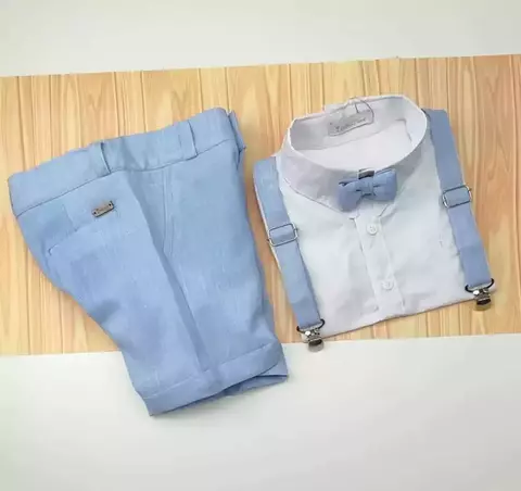 Conjunto Camisa Social ou Body Branca Amsterdã Bermuda Social Gravata Borboleta e Suspensório Azul Bebê Europa Índigo Trend