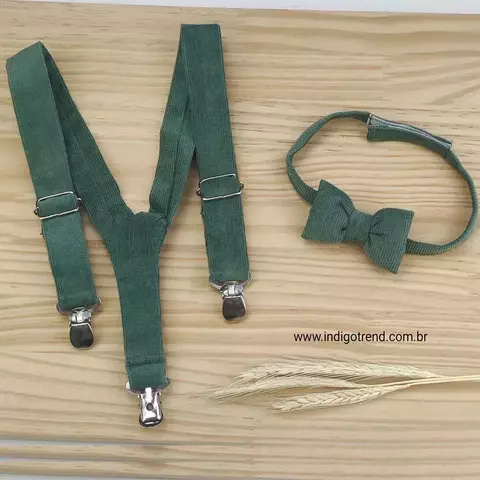 Kit Gravata Borboleta e Suspensório Verde Musgo Veludo Adulto Infantil Bebê Índigo Trend