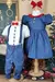 Kit Irmãos Camisa Social ou Body Branca Detalhes Soldadinho de Chumbo Calça Azul Marinho Botão Vermelho Gravata Borboleta Vermelha e Suspensório Azul Marinho Vestido Princesa Com Manga Bufante Azul Marinho Soldadinho de Chumbo e Laço Vermelho Índigo Trend