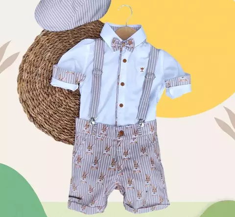 Conjunto Camisa Social ou Body Branca Bermuda Esporte Fino Boina Gravata Borboleta e Suspensório Páscoa Listras Coelho Encanto Índigo Trend