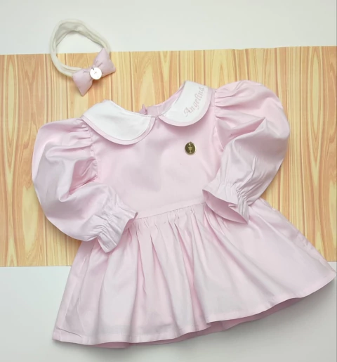 Kit Vestido Princesa Com Manga Bufante Rosa Bebê Nome Bordado Personalizado e Laço Rosa Bebê Índigo Trend