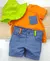 Conjunto Camiseta ou Body T-Shirt Laranja Colors Denim Claro Bermuda Denim Claro Colors Casual e Chapéu Australiano Verde Limão Índigo Trend