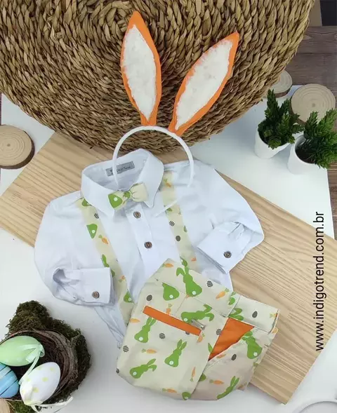 Conjunto Camisa Social ou Body Branca Coelho Colors Verde Bermuda Esporte Fino Gravata Borboleta Verde Coelho Colors e Tiara Orelha Laranja Índigo Trend
