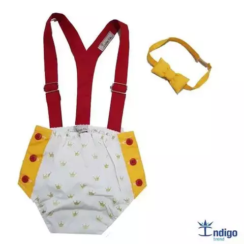 Kit Tapa Fraldas Smash The Cake Inglaterra Dourado Gravata Borboleta Amarelo Gema e Suspensório Vermelho Índigo Trend