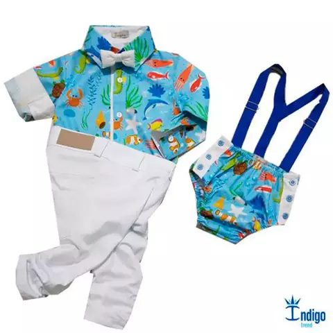 Conjunto Camisa Social ou Body Branca Tailândia Fundo do Mar Calça Casual e Gravata Borboleta Branca Suspensório Azul Royal e Tapa Fraldas Smash The Cake Azul e Branco Tailândia Fundo do Mar Índigo Trend