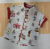 Conjunto Camisa Social ou Body Vermelho Cuba Circo Jardineira Vermelha Esporte Fino e Jaqueta Com Capuz Removível Azul Royal Cuba Circo Índigo Trend na internet