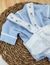 Conjunto Bata ou Body Gola Careca França Azul Bebê e Macacão Romper Branco Ninho Páscoa Coelho Bordado Bosque Índigo Trend - loja online
