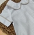 Bata ou Body Charles Branca Cambraia Inicial Nome Bordado Adulto Infantil Bebê Índigo Trend - Índigo Trend