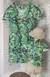 Kit Mãe e Filho Vestido Crystal Camisa Social ou Body Floral Caribe Bermuda Esporte Fino e Chapéu Australiano Verde Caqui Índigo Trend