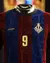 Camisa Legends of Barcelona "El Pistolero 9" 2024/2025 - Versão Torcedor Masculino - Comma - Azul e Grená - PW Sports - Loja de Artigos Esportivos