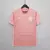 Camisa Flamengo Outubro Rosa 21/22 na cor rosa, com logo do clube e detalhes brancos, versão torcedor masculino da Adidas.