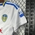 Kit Infantil Leeds United Casa 24/25 - Versão Torcedor Unissex - Adidas - Branco - PW Sports - Loja de Artigos Esportivos