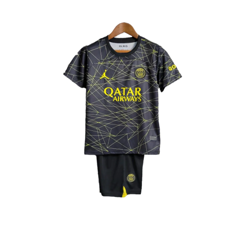 Kit Infantil PSG Fourth IV 2023/24 - Versão Torcedor Unissex - Nike - Camisa e Shorts Preto