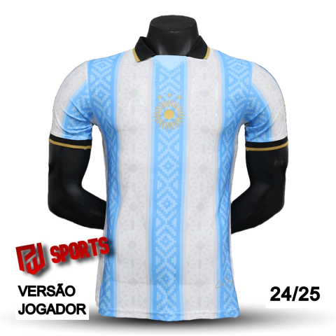 Camisa Argentina Edição Away "La Pulga" 2024/2025 - Versão Jogador Masculino - Comma - Branca e Azul Listrada