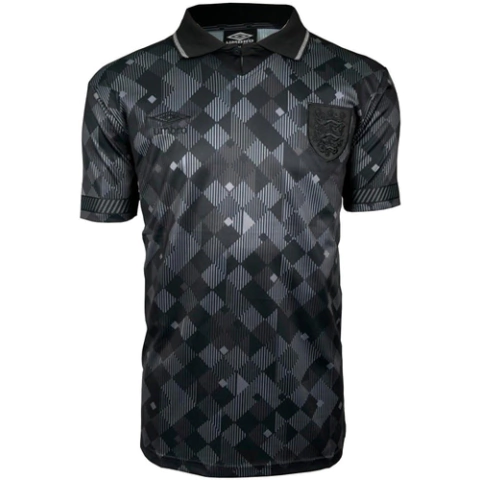 Camisa Inglaterra Fora 1990 - Versão Retrô Masculino - Umbro - Preto