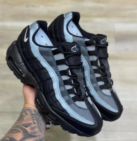 Tênis Nike air max 95