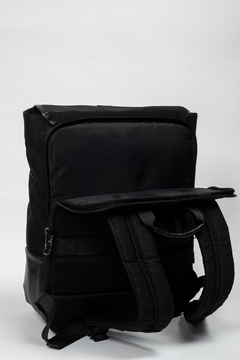 Mochila Fw B-Pack Brooklyn P/ Notebook 16'' 24 L - Libreria Constitucion Minorista