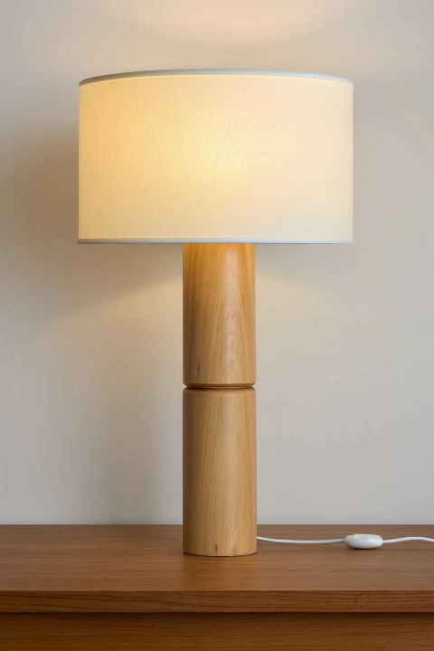 Lampara De Mesa Madera Lenga Natural Tower Chb - comprar online