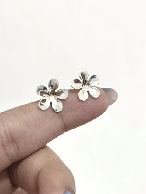 Brinco Flor - comprar online