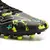 Botines Joma Evolution para hombre, con diseño colorido en negro, verde y azul.