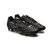 Botines de fútbol Joma Aguila Top FG para hombre en color negro, con detalles en blanco y diseño aerodinámico.