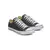 Zapatillas Converse Chuck Taylor All Star Core en color negro con detalles en blanco.