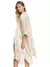Kimono Roxy Rebel Sun Tostado con estampado floral, visto desde atrás, modelo femenino con cabello ondulado.