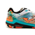 Botines Joma Invicto para hombre con diseño colorido y tecnología de ventilación.