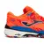 Zapatillas Joma Padel Slam para hombre en color naranja y azul, con diseño moderno y suela específica para pádel.