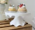 Pie Porta Torta Plastico Blanco Picos 23 x 11 Cm - comprar online