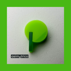 q en tonos verdes - Aros Asimétrico