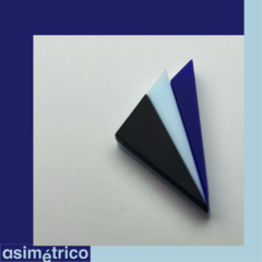 Vértice, Negro, Celeste y Azul en internet