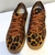 Tênis Flat de Couro Pelo Leopardo - comprar online