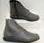 Bota Cano Curto e Biqueira Quadrada - comprar online