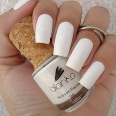 ESMALTE BLANKA 7ml - AGRADÁVEL na internet