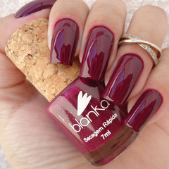 ESMALTE BLANKA 7ml - MALICIOSA na internet