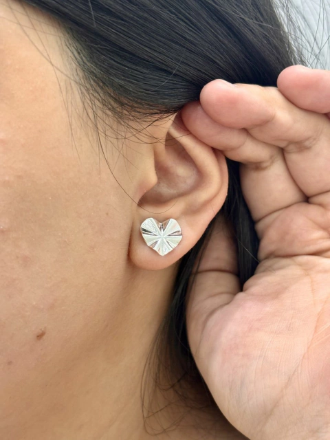 Brinco Coração Abaulado Prata 925