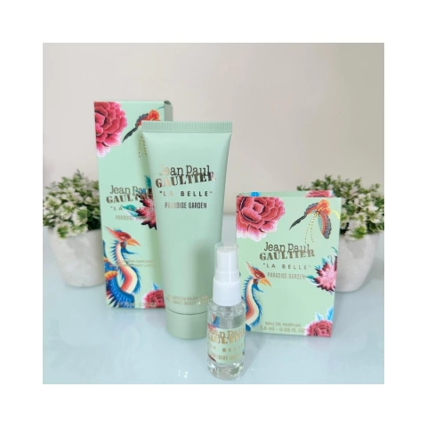 COMBO LA BELLE PARADISE GARDEN - JEAN PAUL GAULTIER - 1 BODY LOTION 75ML + 1 DECANT 5ML + 1 FLACONETE 1,5ML