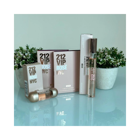 COMBO 212 VIP ROSÉ ELIXIR - CAROLINA HERRERA - 1 MINIATURA 5ML + 1 CANETA SPRAY 10ML + 2 FLACONETES 1,5ML CADA