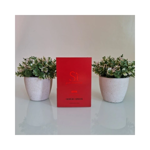 FLACONETE SÍ PASSIONE ÉCLAT - GIORGIO ARMANI - EDP - 1,2ML - FEMININO