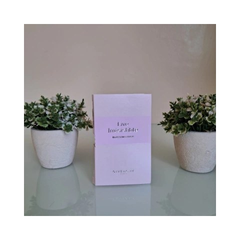 FLACONETE LIVE IRRÉSISTIBLE BLOSSOM CRUSH - EDT - GIVENCHY - FEMININO