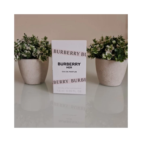 FLACONETE BURBERRY HER - EDP - BURBERRY - 1,5ML