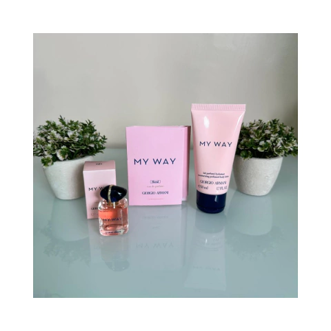 COMBO MY WAY - GIORGIO ARMANI - 1 MINIATURA 7ML + 1 LOÇÃO HIDRATANTE 50ML + 1 FLACONETE 1,2ML