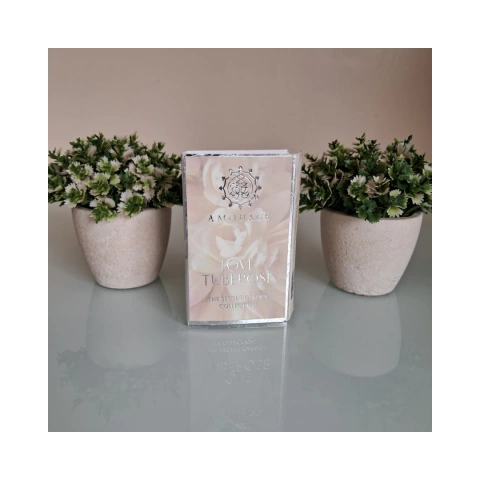 FLACONETE LOVE TUBEROSA - THE SECRET GARDEN COLLECTION - EDP - AMOUAGE - 2ML - FEMININO